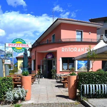 Aurora Hotel